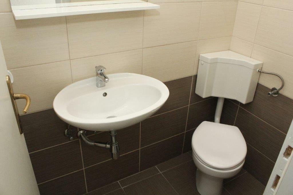 Apartman Morovic Sveti Filip i Jakov Luaran gambar