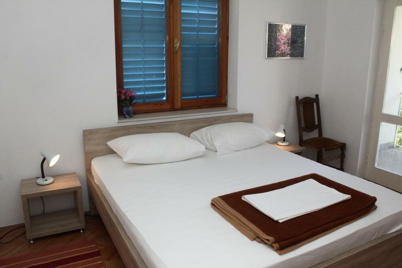 Apartman Morovic Sveti Filip i Jakov Luaran gambar